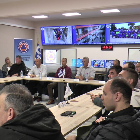 Πλάι στην φωτιά!!!